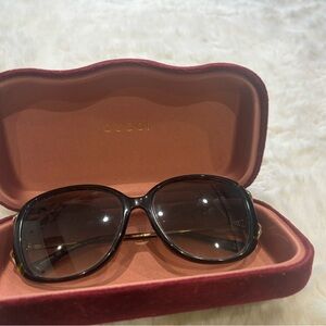 Gucci women’s sunglasses